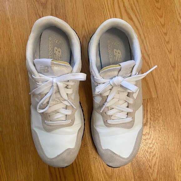 Original owner: New Balance Men's 237 V1 Sneaker, Sea Salt/White, 7.5 - Picture 5 of 8